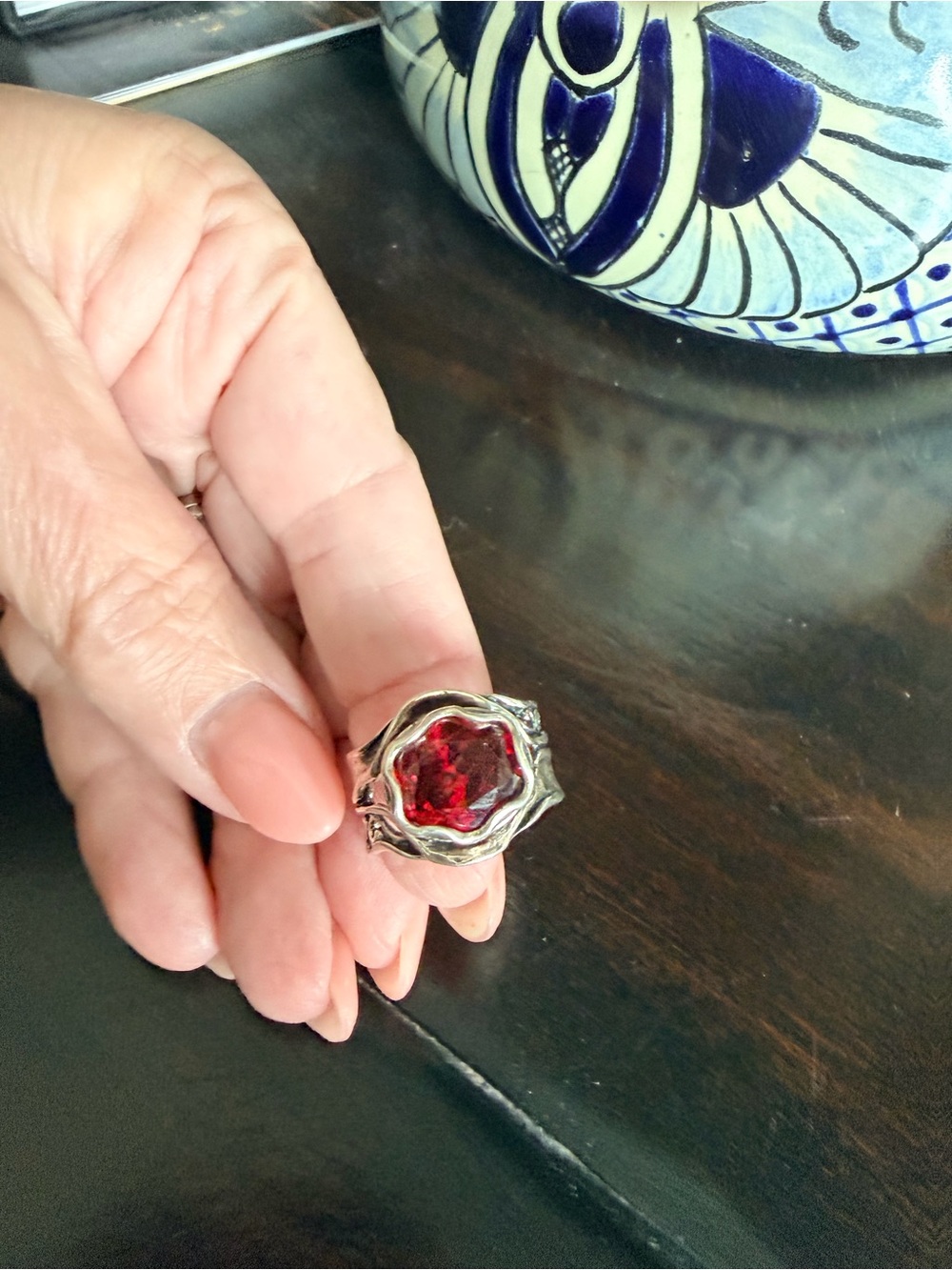 Inspiranza red ring - Picture 3 of 8